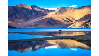  Hồ Pangong – phong cảnh đẹp nhất thế giới trên dãy Himalaya